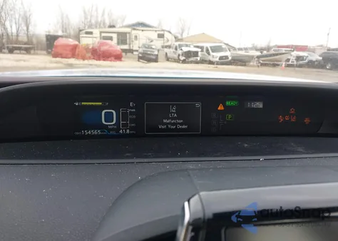 2022 Toyota Prius Limited z USA, uszkodzony, nr VIN JTDKAMFU7N3156601